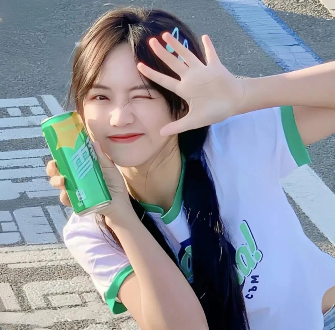 我的僵尸女儿 海报